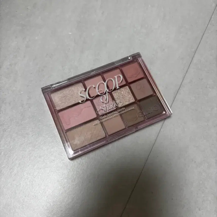 [BUNJANG] Clio Scoop of Shade Eyeshadow Palette / 화장품 일괄 양도 교신 에이블리 판 매 웜톤 봄웜 쿨톤 여쿨 핑잘봄 클리오 스쿱 오브 쉐이드