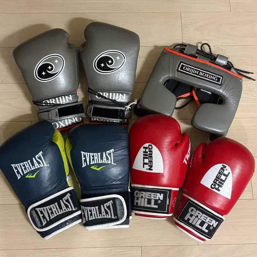[BUNJANG] Origin Sparring Set (Headgear L, 14oz Gloves) with Green Hill & Powerlock Gloves / 오리진 스파링 세트(헤드기어L,글러브14온스) 및 그린힐,파워락