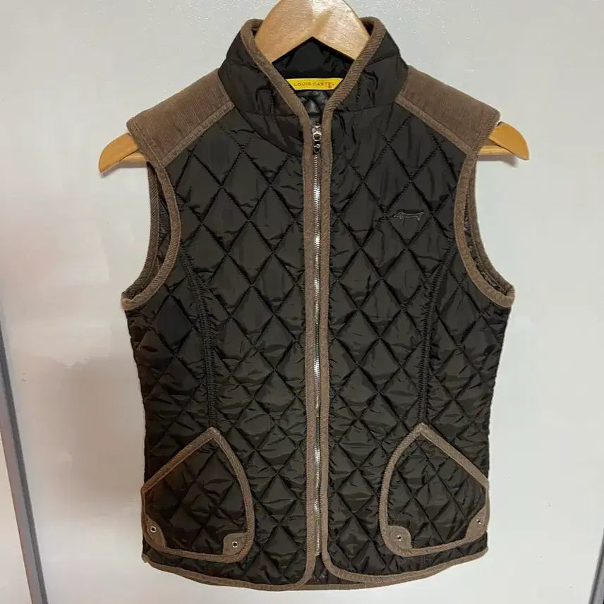 [BUNJANG] Louis Castel Women's Quilted Padded Golf Vest - Brown, Size 95 / 루이까스텔 여성 퀼팅 패딩 골프 베스트 조끼 95 브라운