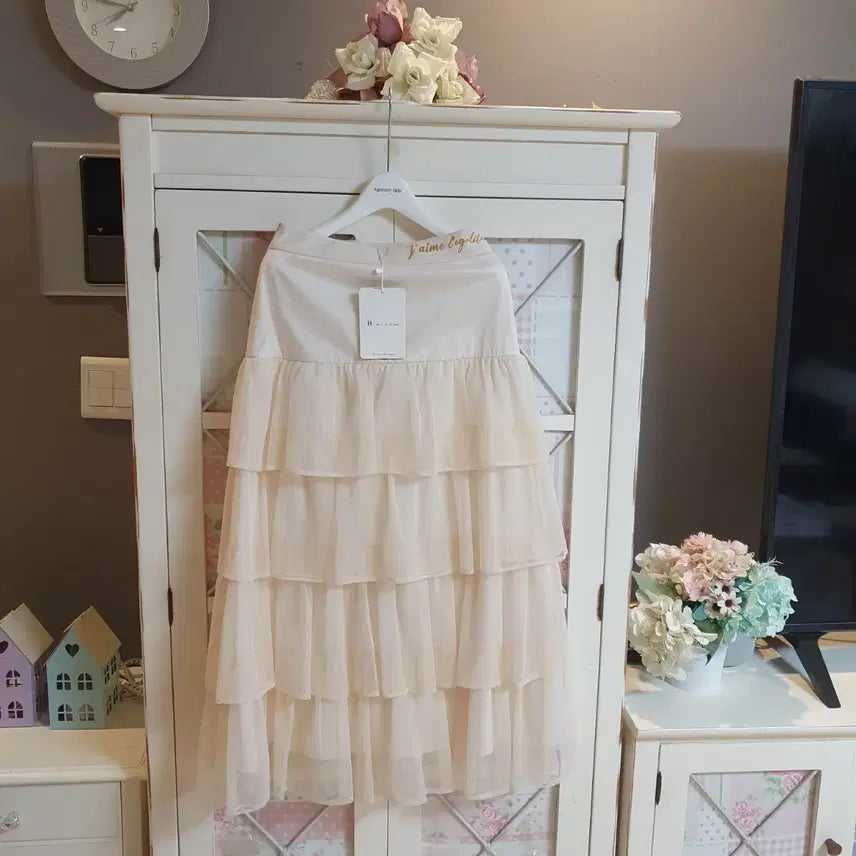 [BUNJANG] It's March Frill Long Skirt / 잇미샤 롱스커트/55  새상품