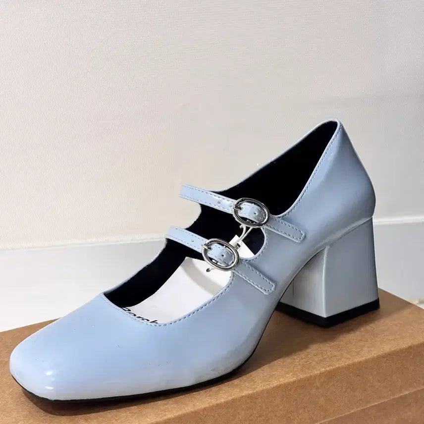 [BUNJANG] Bershka Sky Blue Mary Jane Heels / Bershka 하늘색 메리제인 힐