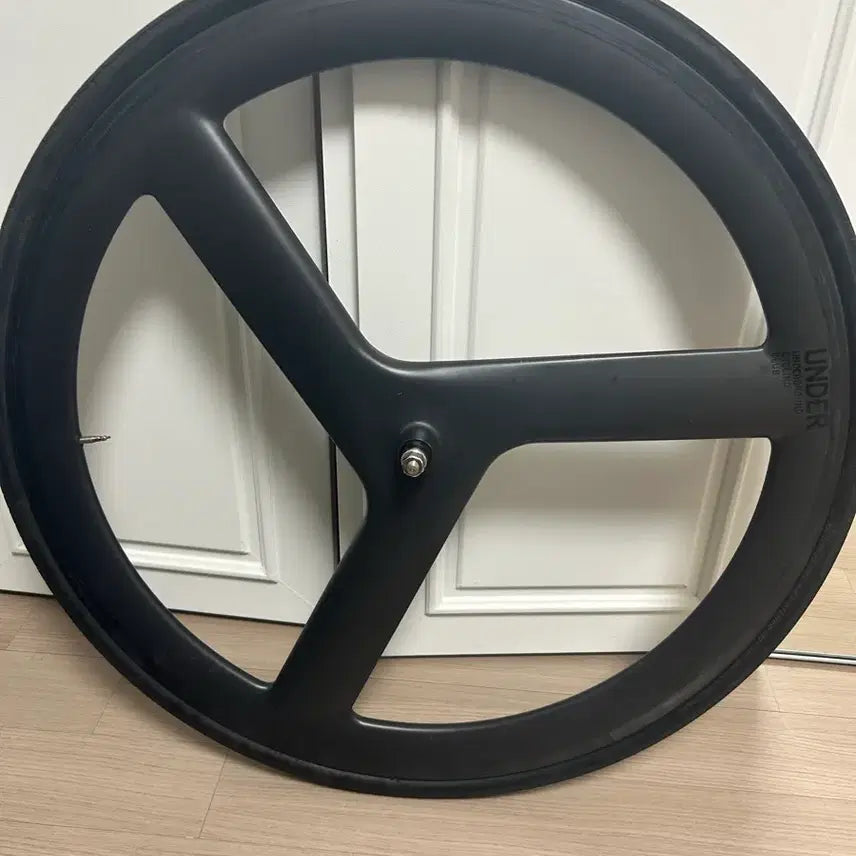 [BUNJANG] Unknown Underground Tripod Wheel / 언노운 언더그라운드 삼발이 휠 팔아여