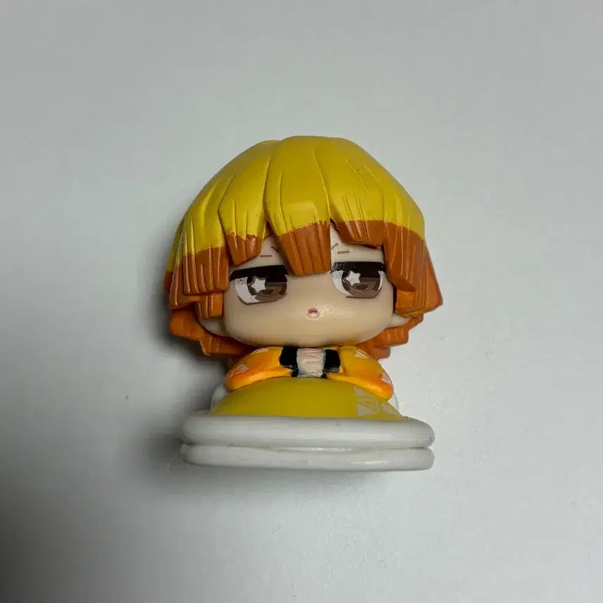 [BUNJANG] Demon Slayer Zenitsu Onemutan Gacha Figure / 귀멸의칼날 젠이츠 오네무탄 가챠