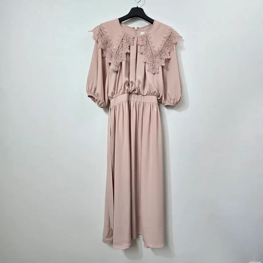 [BUNJANG] Imvely Lace Big Collar Long Dress / 임블리 레이스 빅카라 롱원피스