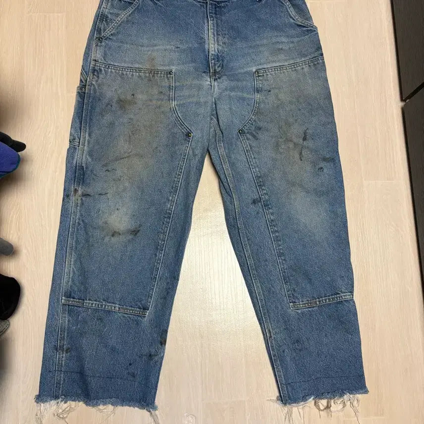 [BUNJANG] Carhartt WIP B73 Distressed Denim Cut-Off Jeans / 칼하트 썩블니 B73 dst