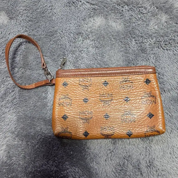 [BUNJANG] MCM Visetos Strap Pouch / mcm비세토스 스트랩 파우치
