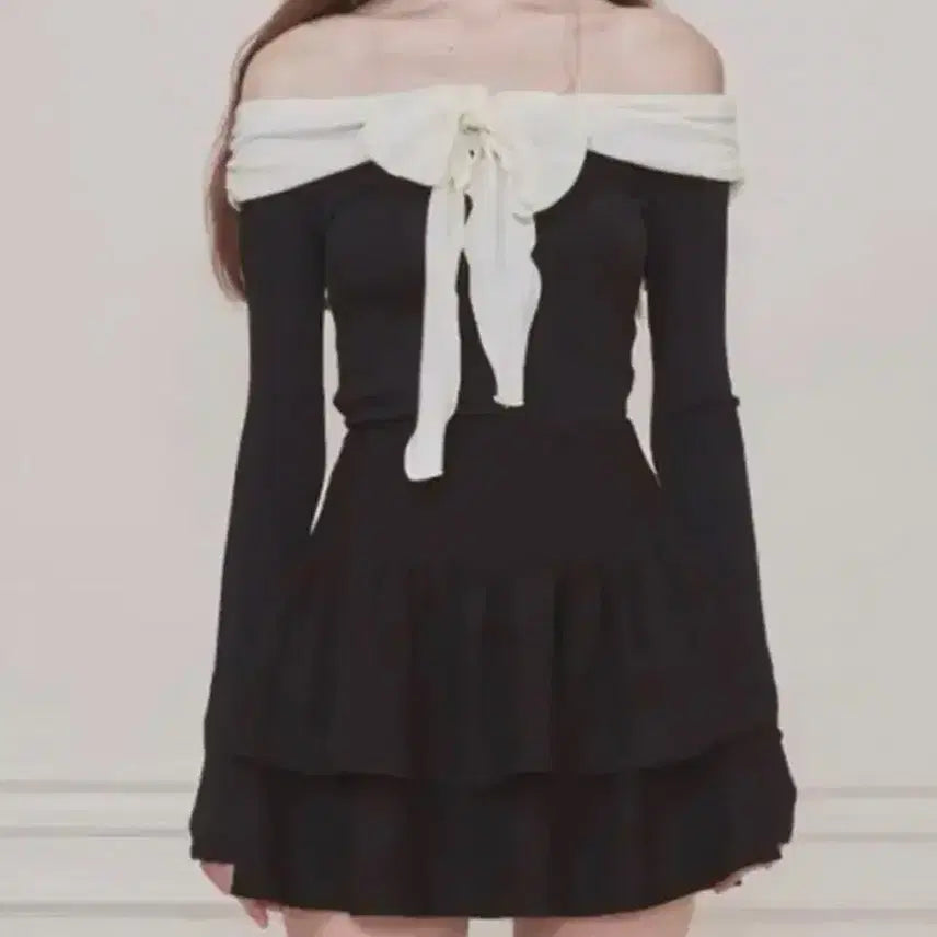 [BUNJANG] Not Your Rose Skirt / 낫유어로즈스커트