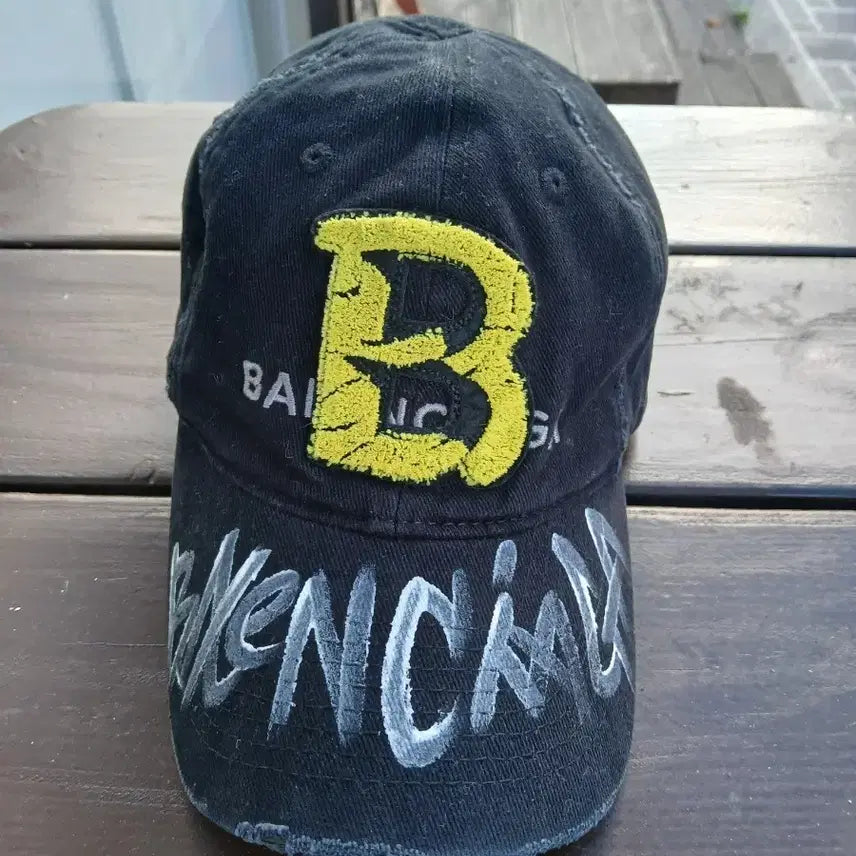 [BUNJANG] Balenciaga Limited Edition B Logo Ball Cap / 발렌시아가 B로고 한정판 볼켑