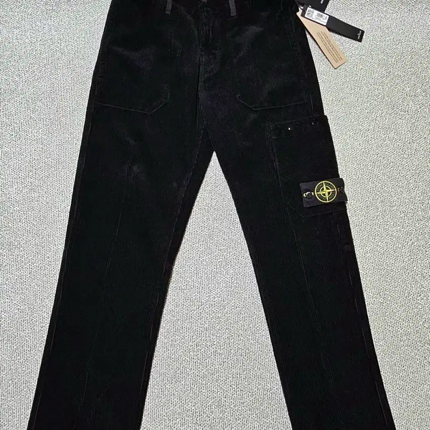 [BUNJANG] Stone Island Black Corduroy Cargo Pants - Size 28 / [28 사이즈] 새싱품급 스톤아일랜드 블랙 코듀로이 와펜카고 팬츠