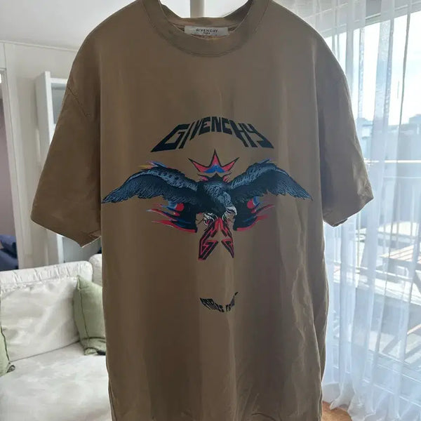 [BUNJANG] Givenchy Oversized T-Shirt (Size S) / 지방시 티셔츠 (오버사이즈 S)