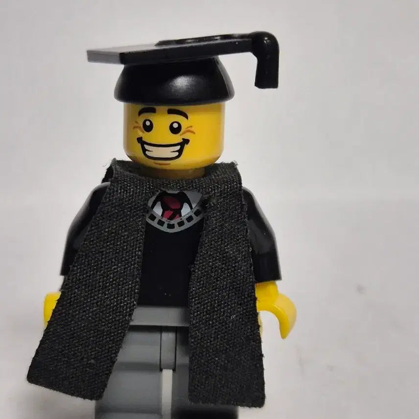 [BUNJANG] Lego Minifigure Series 10 Graduation Man / 레고 졸업생 미니피규어 8805