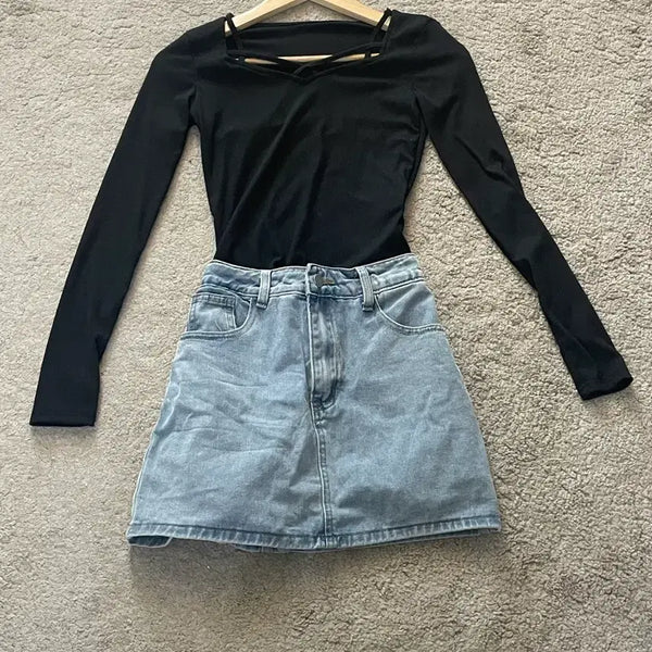 [BUNJANG] Black Cut-out Tight T-shirt + Denim Mini Skirt Set / 블랙 컷아웃 딱붙 티셔츠 + 데님 미니스커트