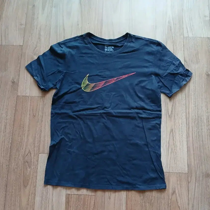 [BUNJANG] Nike Short Sleeve T-Shirt Black / 나이키 반팔티 검정색