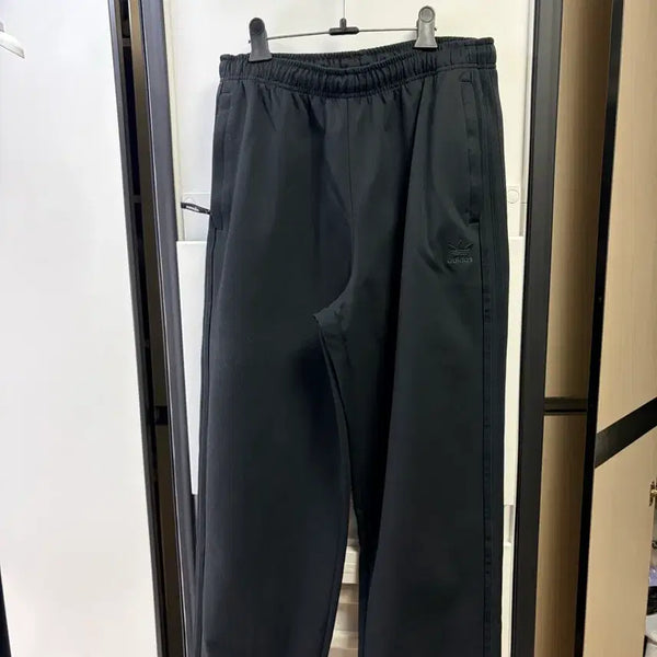 [BUNJANG] Adidas x Deus Ex Machina Track Pants / 아디다스 트랙 팬츠x듀스