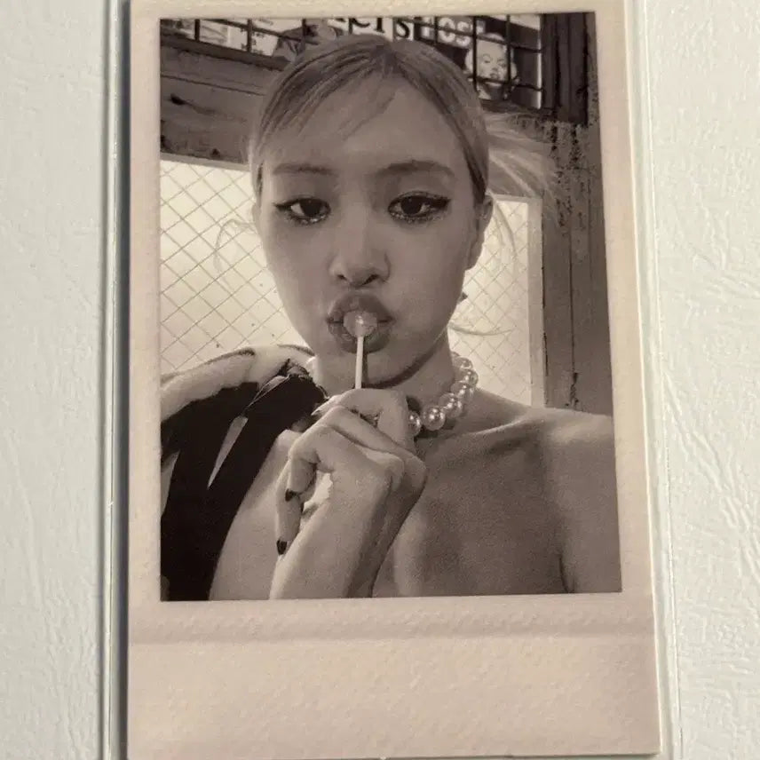 [BUNJANG] BLACKPINK Rosé Solo Album Photocard / 블랙핑크 로제 솔로 앨범 포토카드