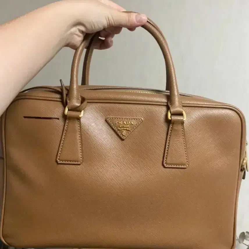 [BUNJANG] Prada Saffiano Leather Tote Bag / 프라다 사피아노 토트백