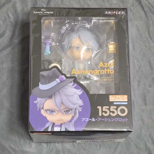 [BUNJANG] Twisted Wonderland Azul Ashengrotto Nendoroid, Octavinelle Plush, and Magical Fan Light Bundle / 트위스테 아즐 아셴그로토 넨도로이드 및 누이, 펜라이트 일괄
