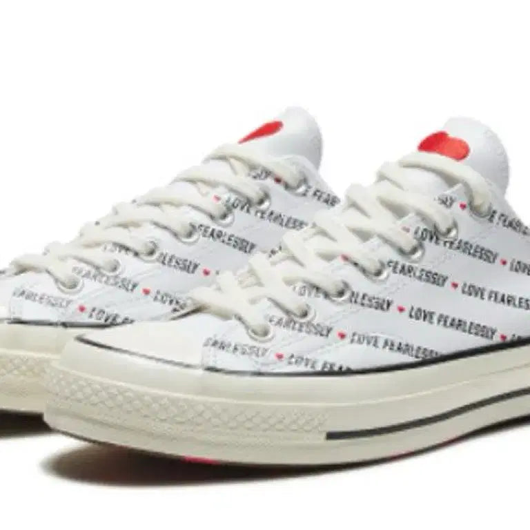 [BUNJANG] Converse Chuck 70 Love Fearlessly Low White / [270] 컨버스 척70 러브 피어리슬리 로우 화이트