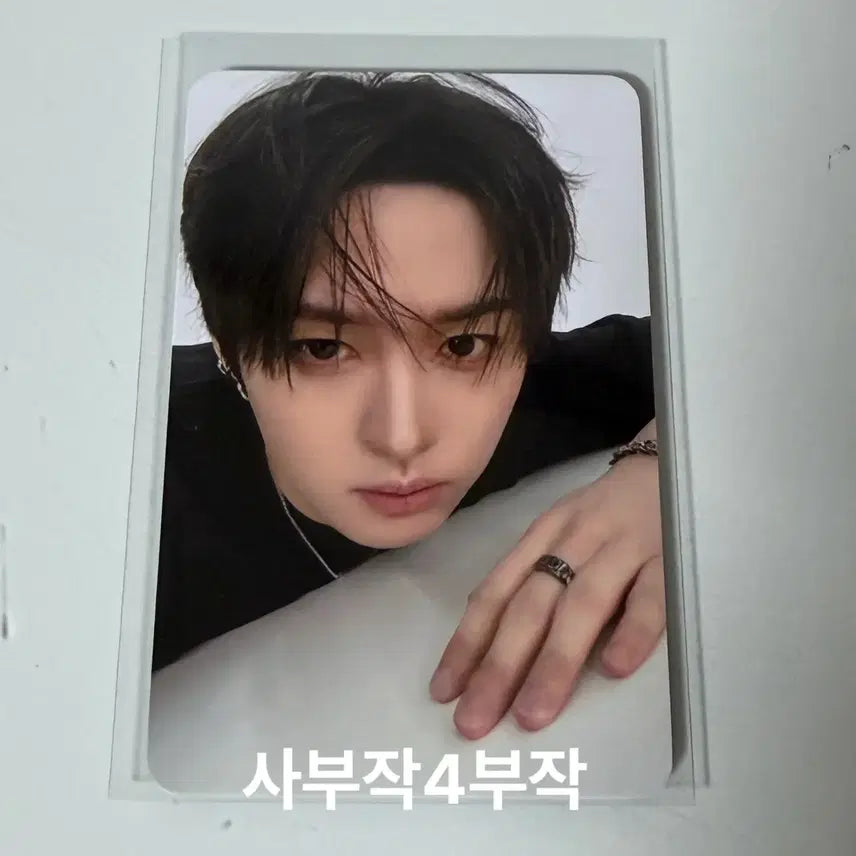 [BUNJANG] Stray Kids SKZ THIS MAN 2nd Week Popup POB Lee Know Minho / 스트레이키즈 스키즈 디스앤댓 2주차 팝업 3만원 특전 포카 리노 이민호