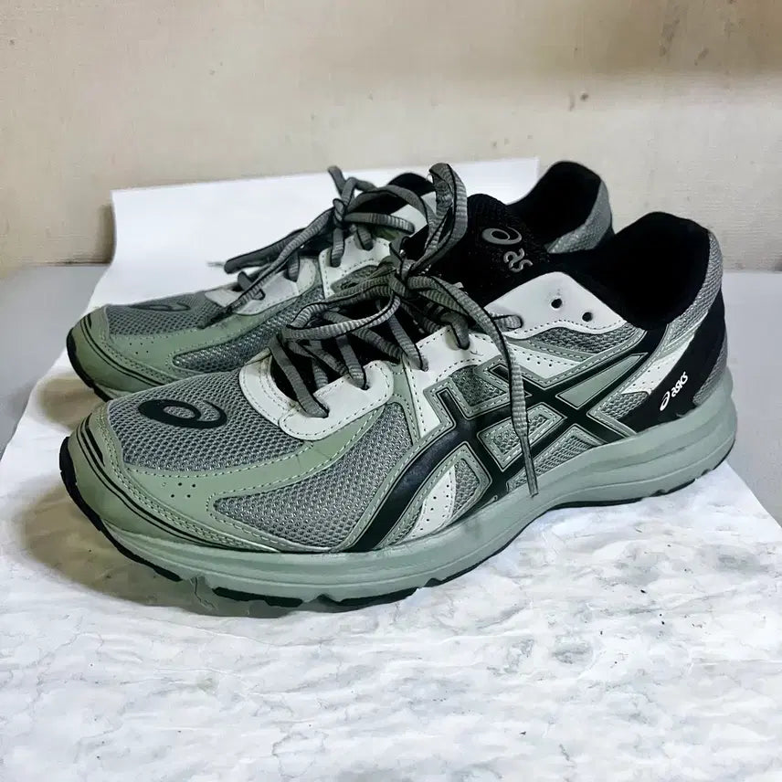 [BUNJANG] Asics Jog 100 S Sheet Lock 2E Wide Running Shoes / [275] 아식스 조그 100 S 시트 락 - 2E 와이드