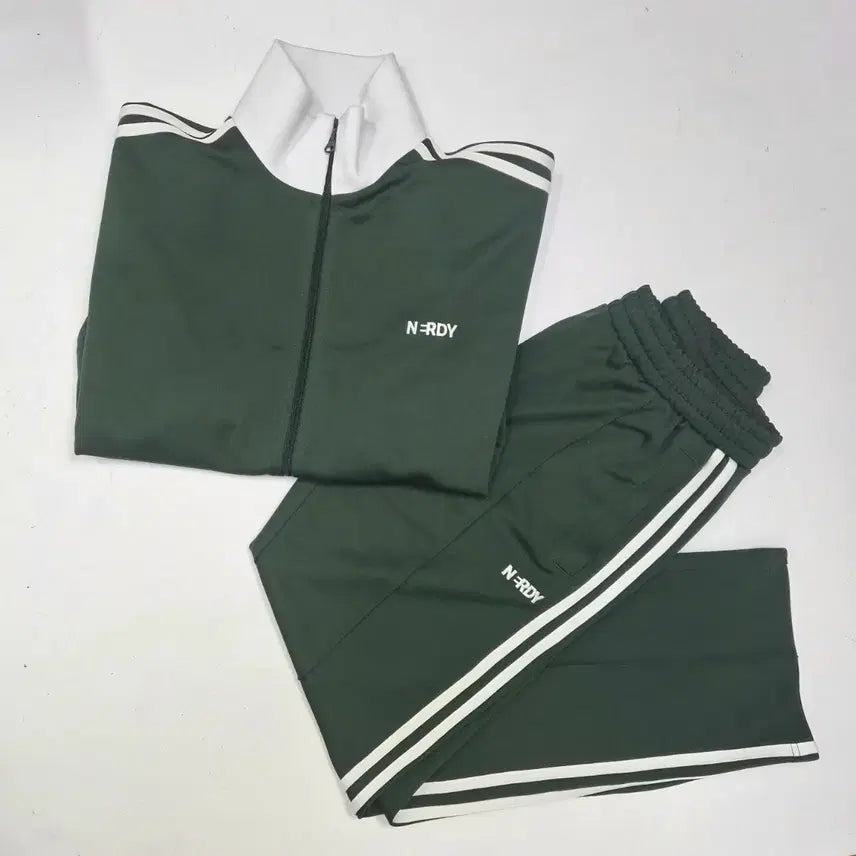 [BUNJANG] NERDY Classic NY Track Set Dark Green / NERDY 널디 클래식 NY 트랙 세트 다크그린