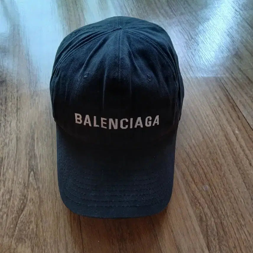 [BUNJANG] Balenciaga Logo Baseball Cap Black / 발렌시아가 로고 볼캡 블랙