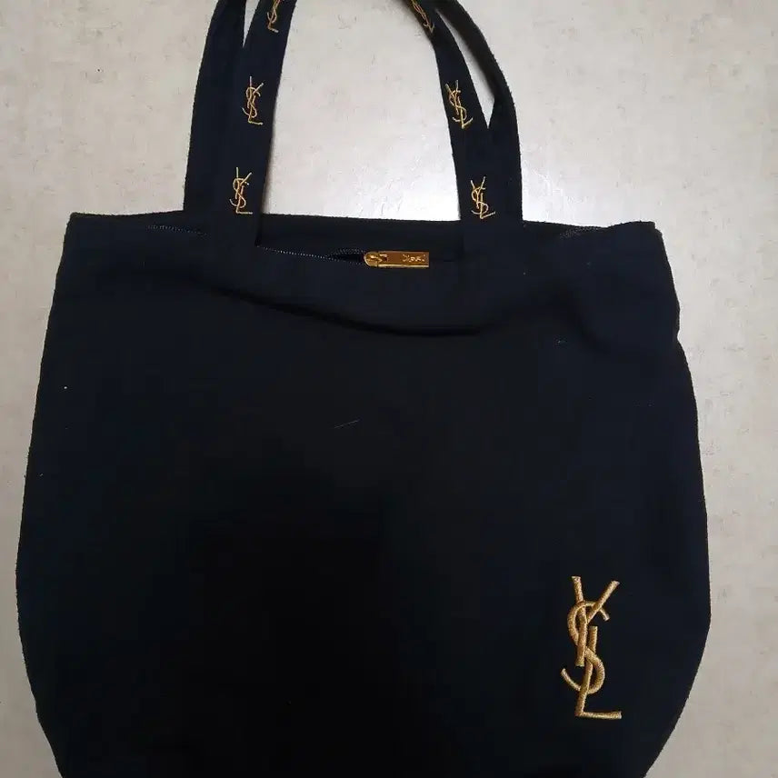 [BUNJANG] Saint Laurent YSL Logo Canvas Tote Bag Black / 생 로랑 YSL 로고 캔버스 토트백 블랙