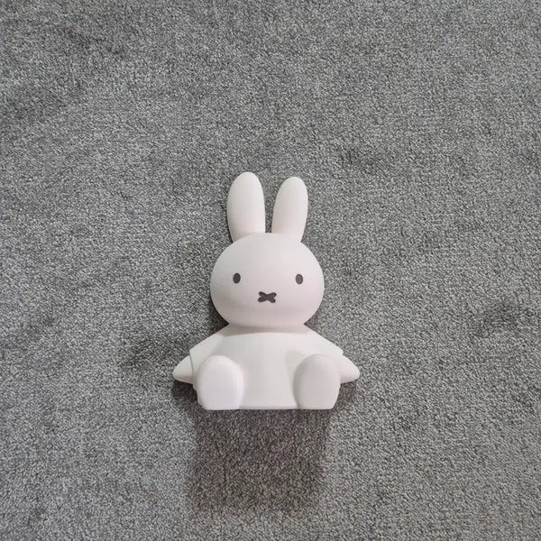 [BUNJANG] Japanese Authentic Miffy Silicone Mirror Figure Medium Object / [일본정품] 미피 실리콘 거울 피규어 중형 오브제