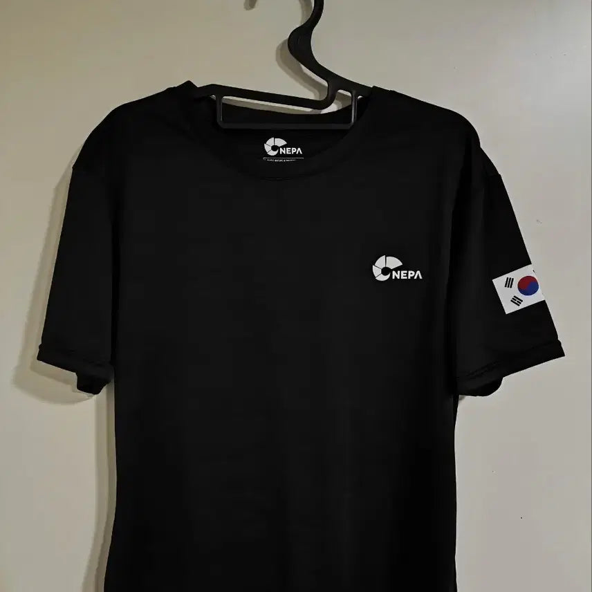 [BUNJANG] Nepa National Team Functional T-Shirt Short Sleeve / 100 네파 국가대표 아미 기능성 티셔츠 반팔