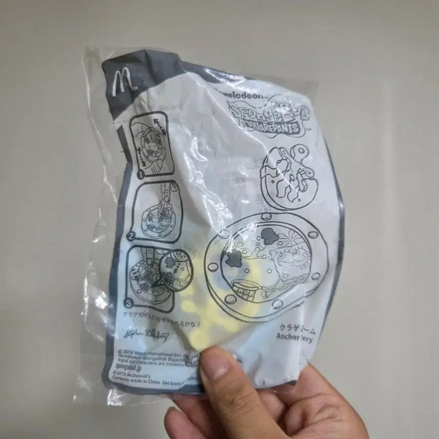 [BUNJANG] Japanese Vintage McDonald's Happy Meal Spongebob Anchorry Figure / 일본 빈티지 토이 캐릭터 굿즈 피규어 고전 만화 인형 맥도날드 해피밀 스펀지밥 앵커리