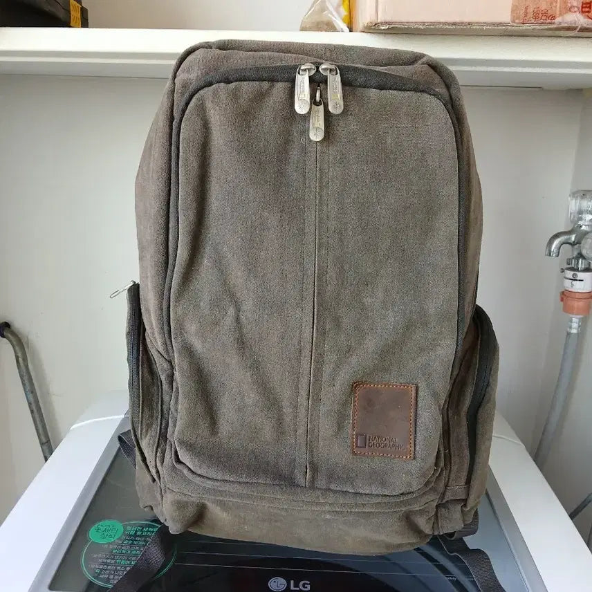 [BUNJANG] National Geographic Canvas Backpack Khaki / 내셔널 지오그래픽 백팩 카키색