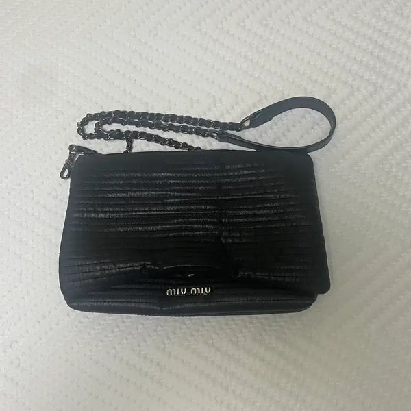 [BUNJANG] Miu Miu Shoulder Bag / 미우미우 숄더백