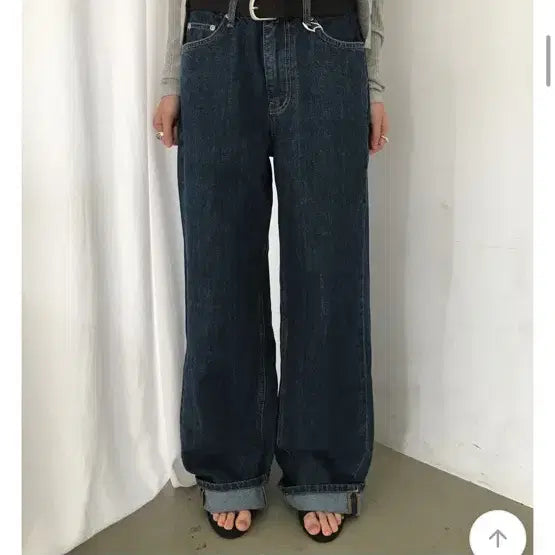[BUNJANG] Wide Roll-Up Dark Wash Denim Jeans / 와이드 롤업 진청데님