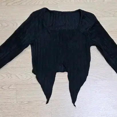 [BUNJANG] Ablery Black Square Neck Cardigan / [일반택포값] 에이블리 블랙 스퀘어넥 가디건