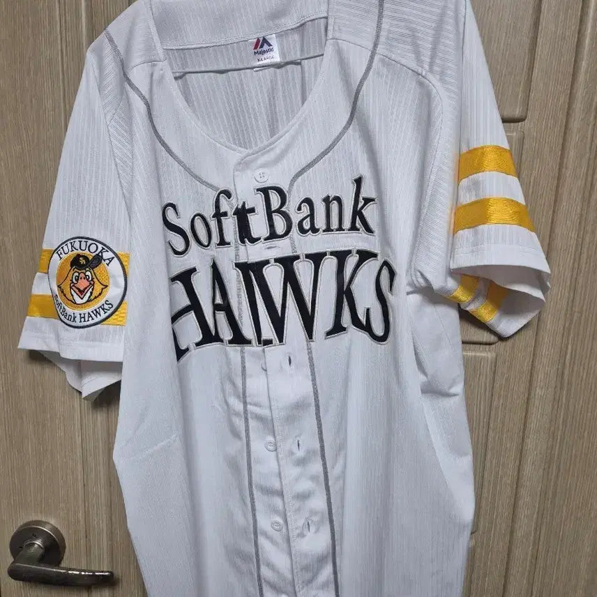 [BUNJANG] Fukuoka SoftBank Hawks Baseball Uniform XL / 후쿠오카 소프트뱅크 호크스 야구 유니폼 xl