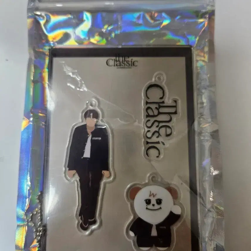[BUNJANG] Super Junior Kyuhyun The Classic Acrylic Keyring Set / 슈퍼주니어 규현 The Classic 아크릴 키링 세트