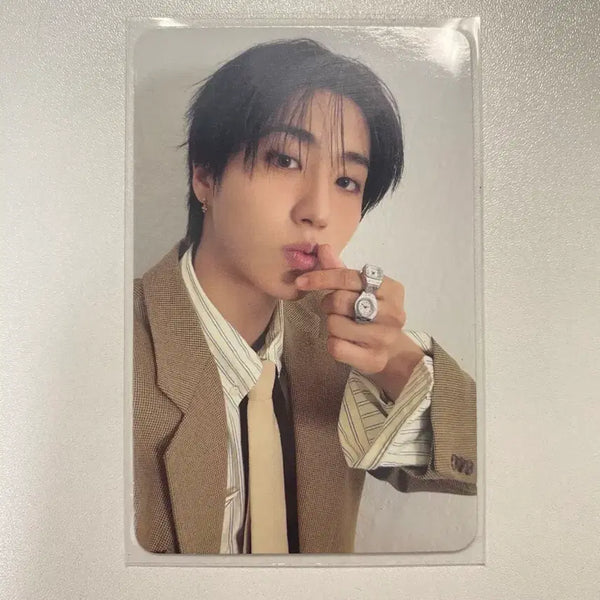 [BUNJANG] Stray Kids This ver. Han Jisung Photocard / 스키즈 This ver. 앨범 한지성 포카