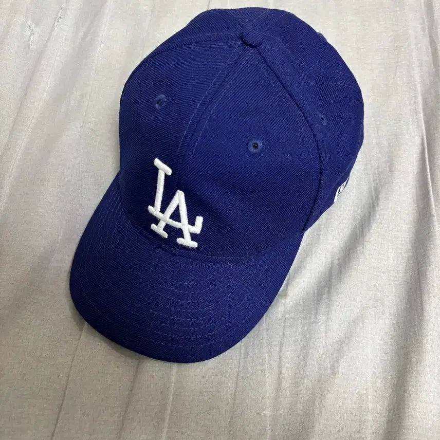 [BUNJANG] New Era LA Dodgers Blue Ball Cap 7 1/4 / 뉴에라 LA 다저스 볼캡 블루 7 1/4