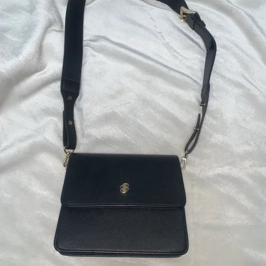 [BUNJANG] Bag to Basics Shoulder Bag / (택포)Bag to basics 가방