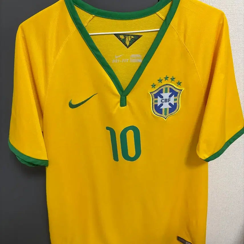 [BUNJANG] Nike Brazil National Team Jersey L / 나이키 브라질 국가대표 유니폼 L