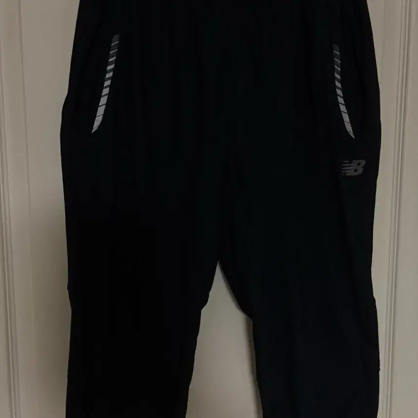 [BUNJANG] New Balance Training 7-Minute Pants Black M / 뉴발란스 트레이닝 7부 바지 M 블랙