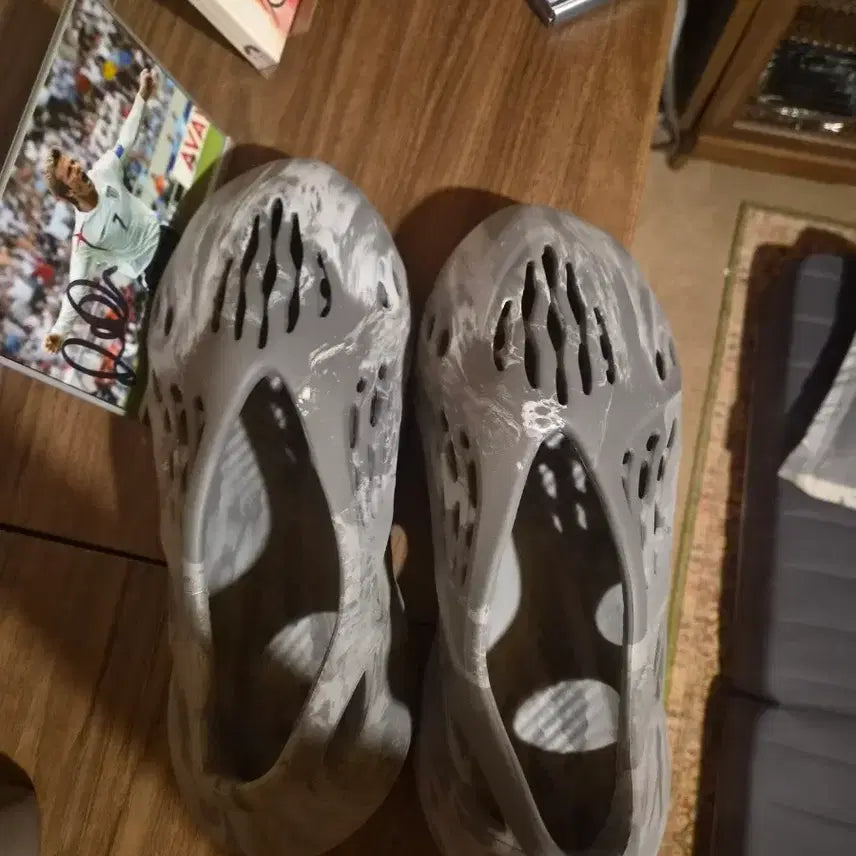 [BUNJANG] Adidas Yeezy Foam Runner Mix Granite / 아디다스 이지 폼 러너 믹스 그래닛
