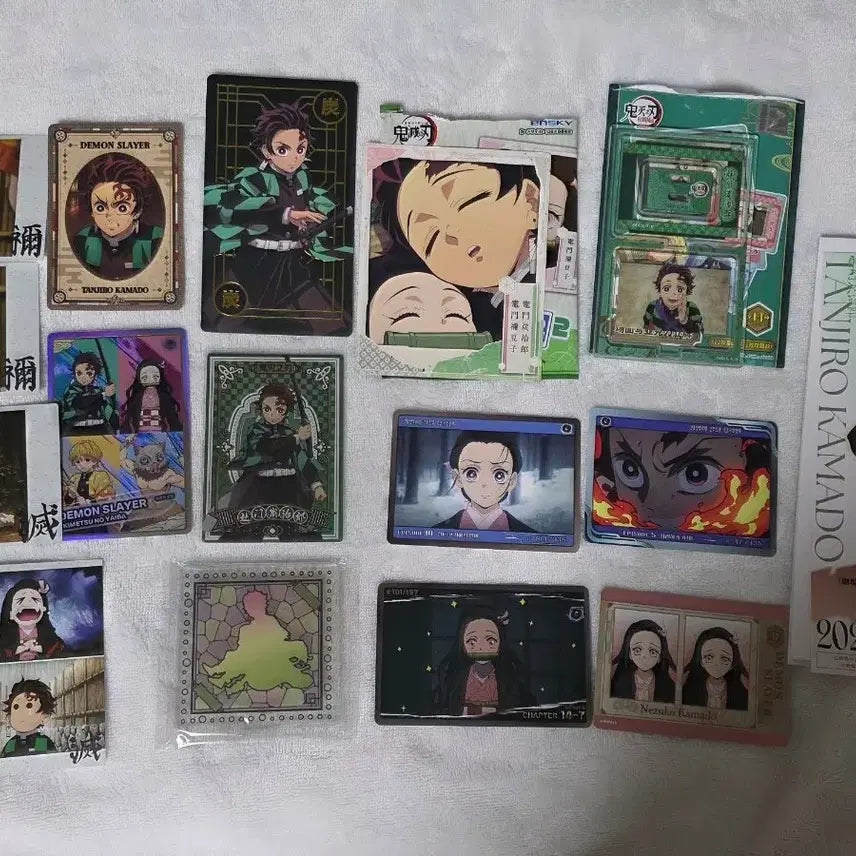 [BUNJANG] Demon Slayer Tanjiro & Nezuko Merchandise Bundle / [반택포 2.0] 탄지로 네즈코 굿즈 일괄 판매