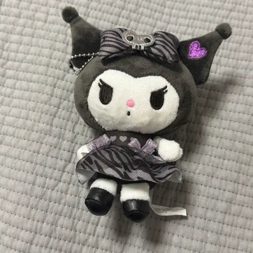 [BUNJANG] Sanrio Kuromi Keyring (Canal City Exclusive) / 일본 정품 쿠로미 키링(캐널시티 산리오샵) 한국 판매X