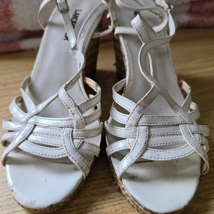 [BUNJANG] Women's White Strappy Heeled Sandals / (중고) 여성 샌들 힐