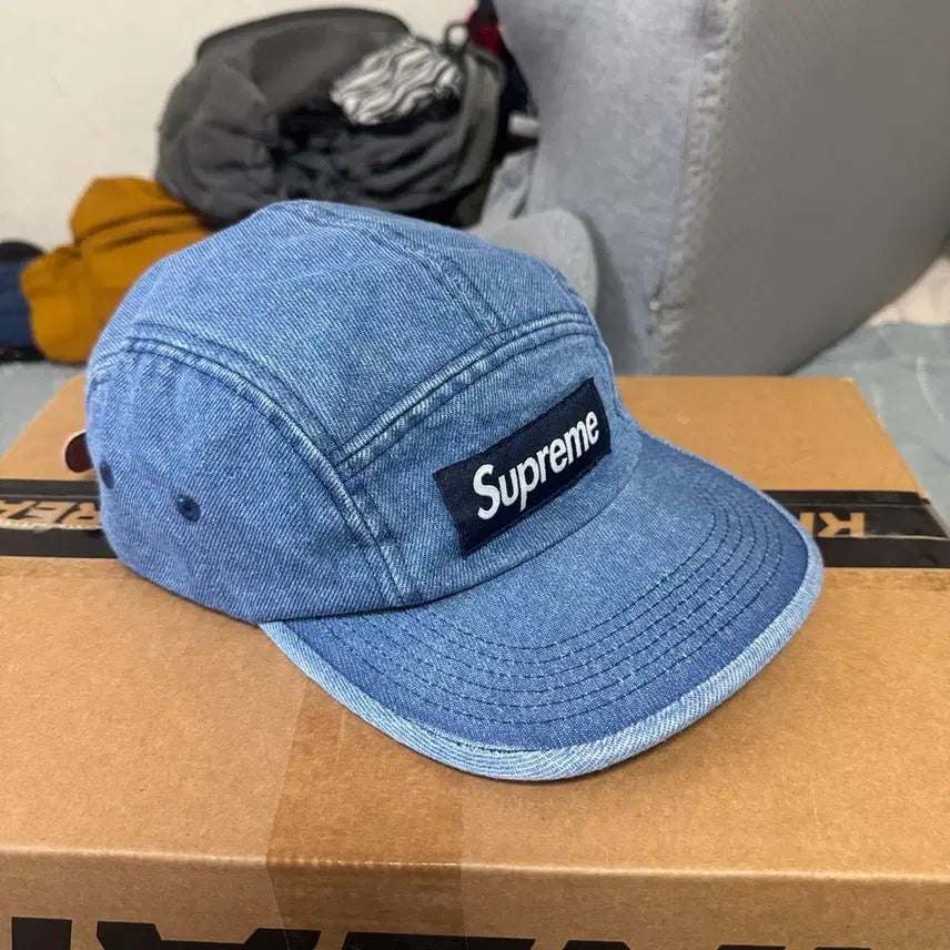 [BUNJANG] Supreme, MLB, Sleepy Sleep, UCLA Denim Caps and Hats Bundle / 슈프림 데님 캠프캡 MLB 데님 볼캡 슬리피슬립 뉴스보이캡  UCLA 버킷햇 얼굴소멸 볼캡