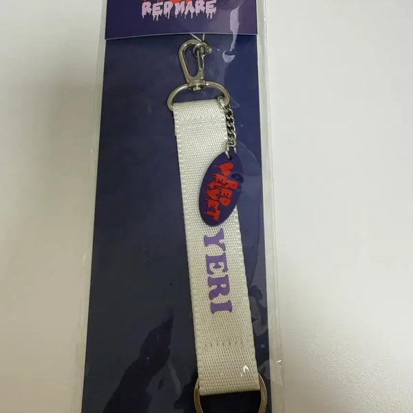 [BUNJANG] Red Velvet Yeri Red Mare Concert Nametag / 레드벨벳 예리 레드메어 콘서트 네임택