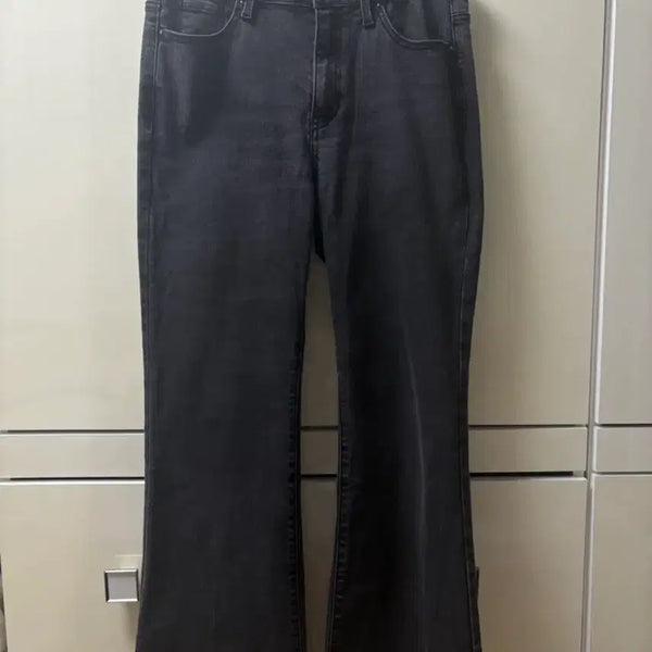 [BUNJANG] Guess Bootcut Denim Pants / 게스 부츠컷 데님 팬츠