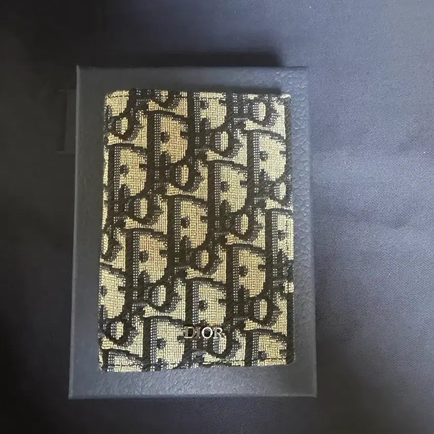 [BUNJANG] Dior Bifold Card Holder / 디올 2단 카드지갑