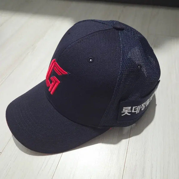 [BUNJANG] Lotte Giants Professional Mesh Velcro Cap / (빨리판매, 1개남음) 롯데자이언츠 프로페셔널 메쉬 벨크로캡